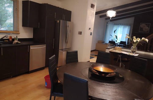 Saint-Bruno-de-Montarville House | Cozy 4-bdrm bungalow with fireplace in Saint-Bruno/National Park/Ski/Spa Forëna