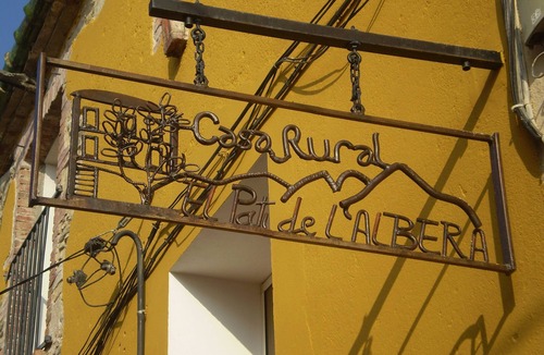 Sant Climent Sescebes House | Cozy cottage THE PATI DE l'Albera located between sea and mountains