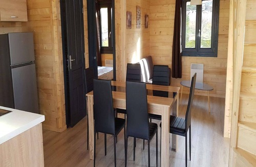 Saint-Laurent-en-Grandvaux House | Cozy Countryside Retreat