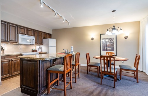 Oro-Medonte Apartment | Cozy 1 BDR Retreat near Horseshoe Valley Resort