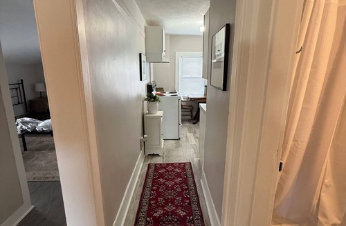 Geneva Apartment | Cozy 1-bed, 1-bath apartment in Geneva, NY, steps from downtown & Seneca Lake!