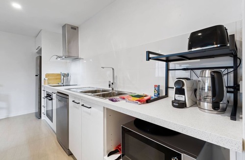 Carnegie Apartment | Cozy 1-Bed Studio Near Cafes and Shops