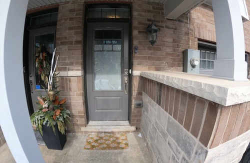 Grimsby House | Cozy 1 Bedroom 1 Bath in Niagara Region
