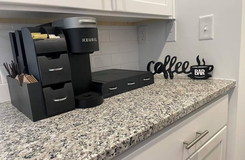 Doctors Inlet Apartment | Cozy 1-bedroom apartment with WiFi, fitness room in brilliant Jacksonville