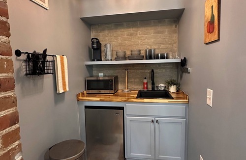 Charleston Apartment | Cozy 1-bedroom apartment