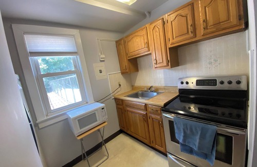Allentown Apartment | Cozy 1-bedroom apartment in serene Allentown with AC