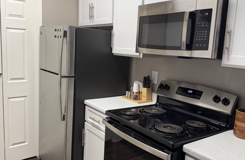 Rancho Oakey Apartment | Cozy 1-bedroom apartment in enchanting Las Vegas with WiFi, AC