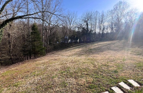 Lynchburg Apartment | Cozy 1-bedroom apartment in Lynchburg. Peaceful neighborhood, 15 min to LU
