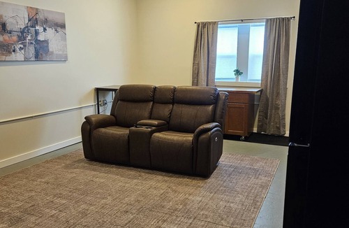 Canisteo Apartment | Cozy 1-bedroom apartment in a fantastic location with AC