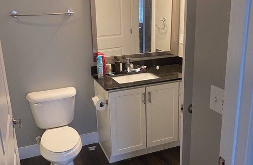 Weinland Park Apartment | Cozy 1-bedroom apartment in lovely Columbus with AC, fitness room, WiFi