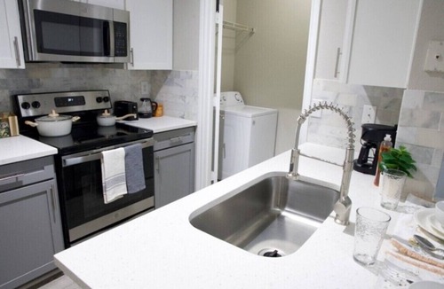 Egypt Apartment | Cozy 1-bedroom apartment in fabulous Magnolia with AC, WiFi