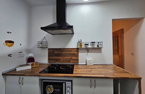 Playa Pobla de Farnals Apartment | Cozy 1-bedroom apartment in lovely VC with WiFi, fitness room
