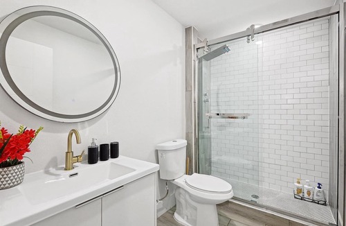 Old East Dallas Apartment | Cozy 1-bedroom apartment in welcoming Dallas with WiFi, AC