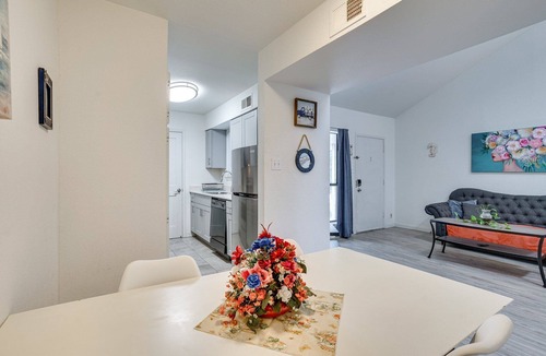 Northeast Dallas Apartment | Cozy 1-bedroom apartment in welcoming Dallas with AC