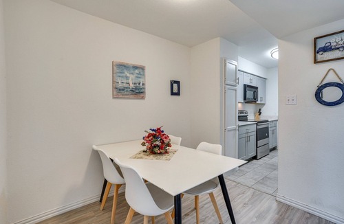 Northeast Dallas Apartment | Cozy 1-bedroom apartment in welcoming Dallas with AC
