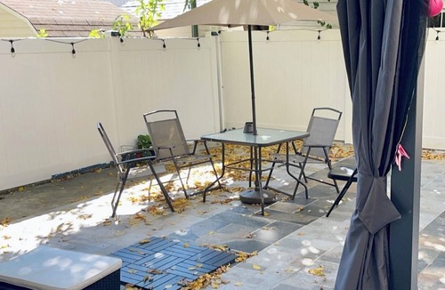 Belleville House | Cozy 1-bedroom Apt with WiFi and beautiful backyard view