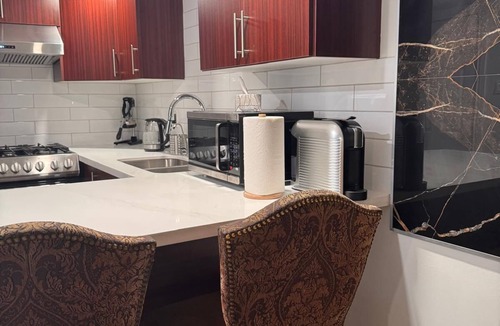 Burlington Apartment | Cozy 1-bedroom basement unit with a full bath and a newly renovated kitchen.