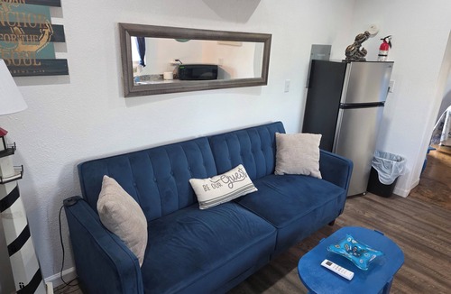 Bushyhead Cabin | Cozy 1-bedroom cabin with a beautiful marine setting!