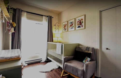 Boisbriand Apartment | Cozy 1-Bedroom Condo for Rent - Perfect VRBO Getaway! with parking!