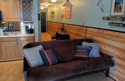 Ruidoso Condo | Cozy 1-bedroom condo with WiFi, AC in marvelous Ruidoso