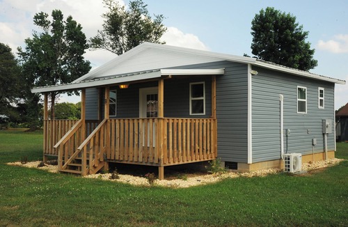Hazel Green Cottage | Cozy 1-bedroom cottage in tranquil Hazel Green with AC