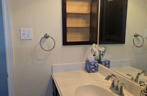 Central Southwest House | Cozy 1-bedroom for rent in pleasant Houston with AC