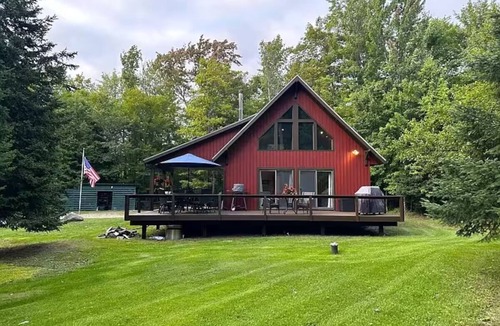 Saranac Lake House | Cozy 1-bedroom house in Lake Clear
