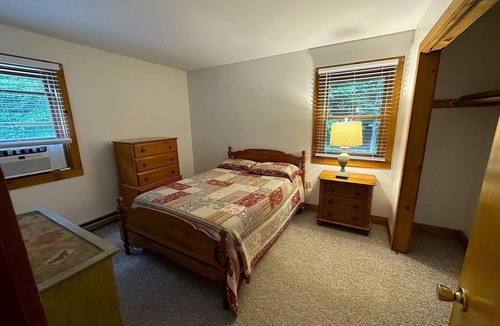 Saranac Lake House | Cozy 1-bedroom house in Lake Clear