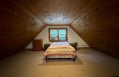 Saranac Lake House | Cozy 1-bedroom house in Lake Clear
