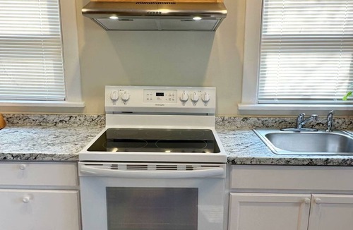 Hays House | Cozy 1-bedroom house in serene Hays with AC