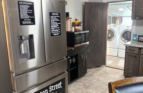 Amelia House | Cozy 1-bedroom house in lovely O'Neill with AC