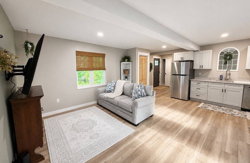 Waverly House | Cozy 1-bedroom house in peaceful Waverly