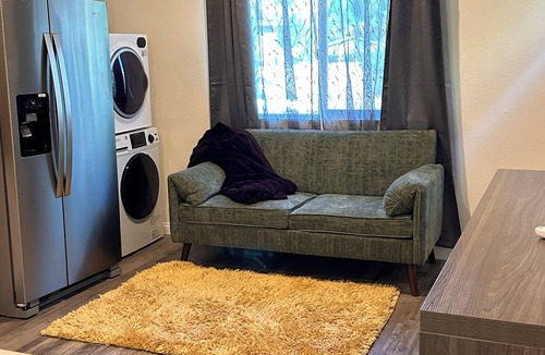 San Marcos House | Cozy 1-bedroom house in pleasant San Marcos with AC
