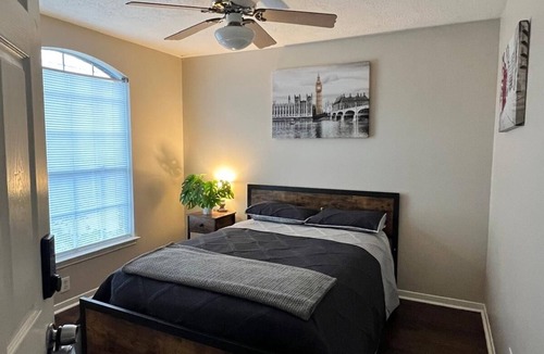 Kingwood House | Cozy 1-bedroom in lovely Houston, TX. Shared home!