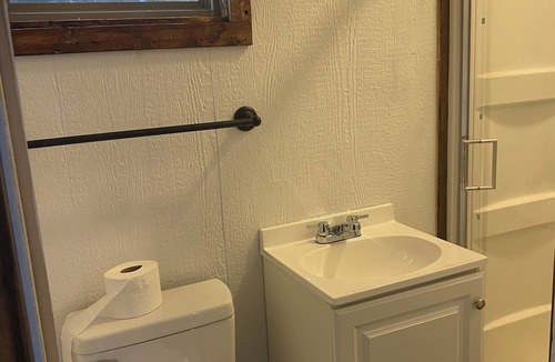 Odessa House | Cozy 1-bedroom mobile home with WiFi, AC in enjoyable Odessa