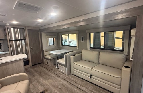 Flint House | Cozy 1-bedroom recreational vehicle in Flint, TX with AC