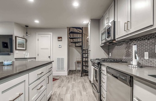 Tulsa House | Cozy 1-Bedroom Retreat in Tulsa