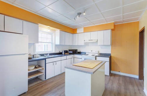 LaSalle Apartment | Cozy 1-bedroom studio in lovely Montréal close St. Lawrence River