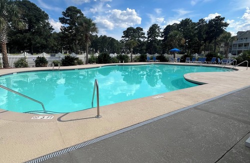 Calabash Apartment | Cozy 1-bedroom studio in Gated Golf Community within minutes of beaches