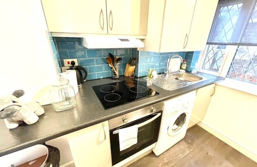 Cambridge Apartment | COZY 1 Bedroom with parking