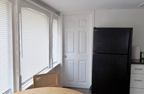 Willow Creek Apartment | Cozy 1 bedroom with kitchen & river views