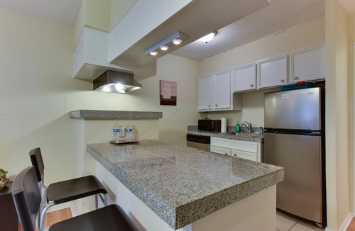 South Lamar Condo | Cozy 1 BR 1 BA South Lamar District