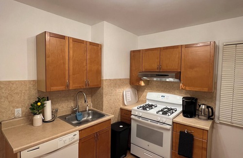 Valley Stream Apartment | Cozy 1-BR apartment in charming Valley Stream and optional car rental on site.