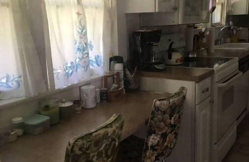 LaFayette House | Cozy 1890s Farm Cottage, fully modernized.