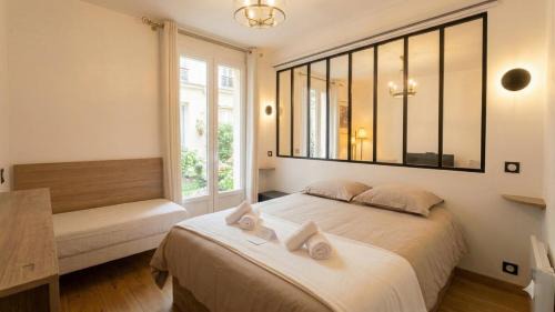 Amerique Apartment | Cozy 1Bedroom Apartment Courtyard Near Buttes-Chaumont