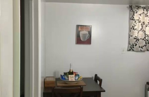 Queens Apartment | Cozy 1Bedroom Lower Level Apt