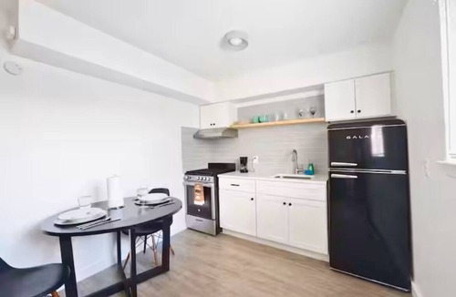 North University Apartment | Cozy 1BR Apartment in Phenomenal Austin - Minutes to DT