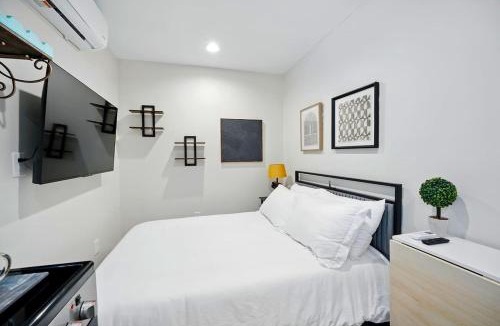 Murray Hill Apartment | Cozy 1BR Apartment Walking To Downtown Murray Hill