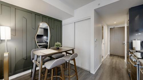 Garden District Apartment | Cozy 1BR Condo in Core Toronto