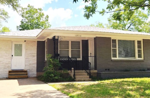 Temple Villa | Cozy 1BR Duplex | Near Baylor Scott & White
